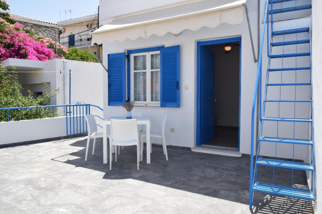 Amaryllis Villa Batsi  Exterior photo